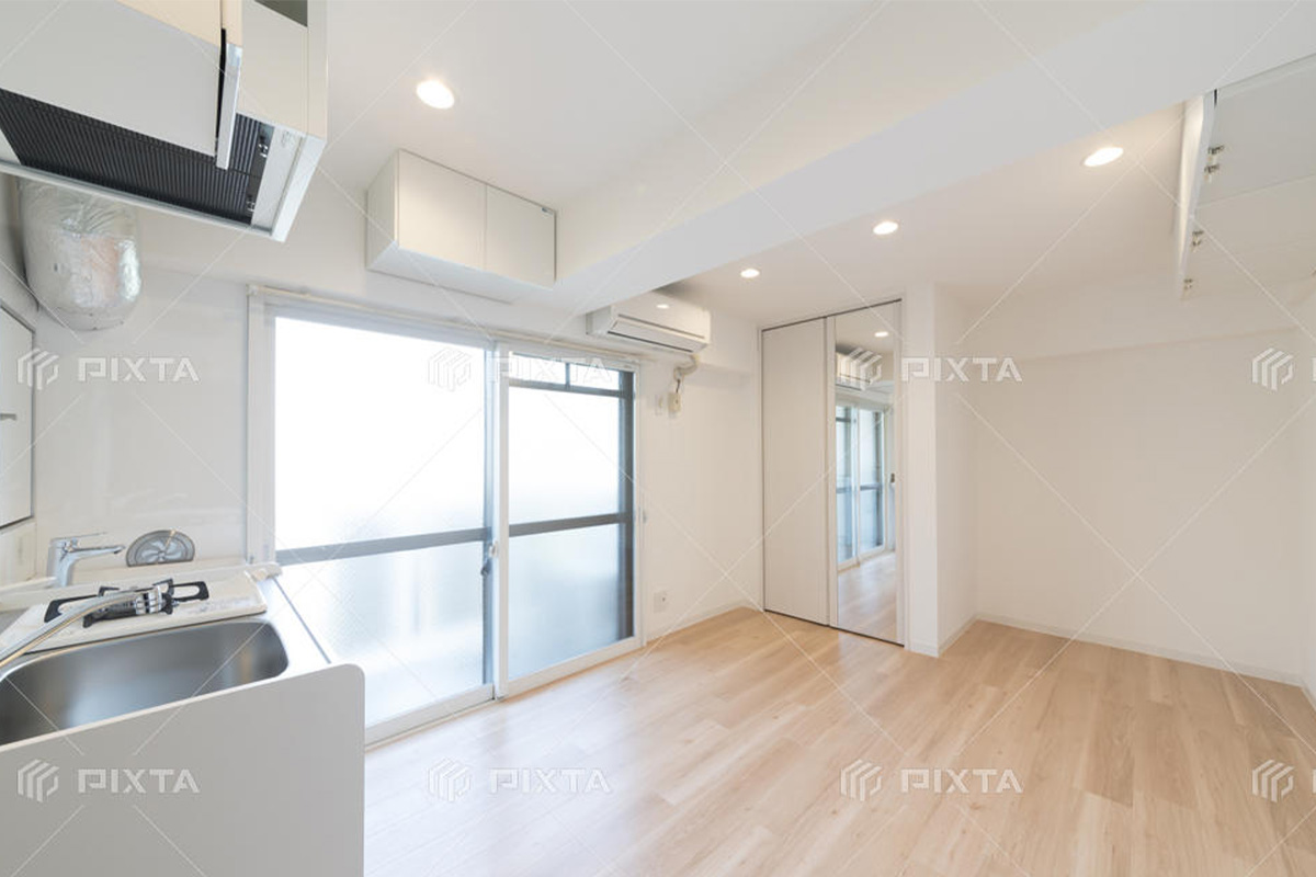 快適な暮らしのための改善から、資産価値を高めるための改修まで幅広く対応します。 現地調査を行い、ご希望や予算に合わせたプランを丁寧に作成。 不動産のプロとして、将来的な価値も踏まえた最適なリフォームをご提案します。