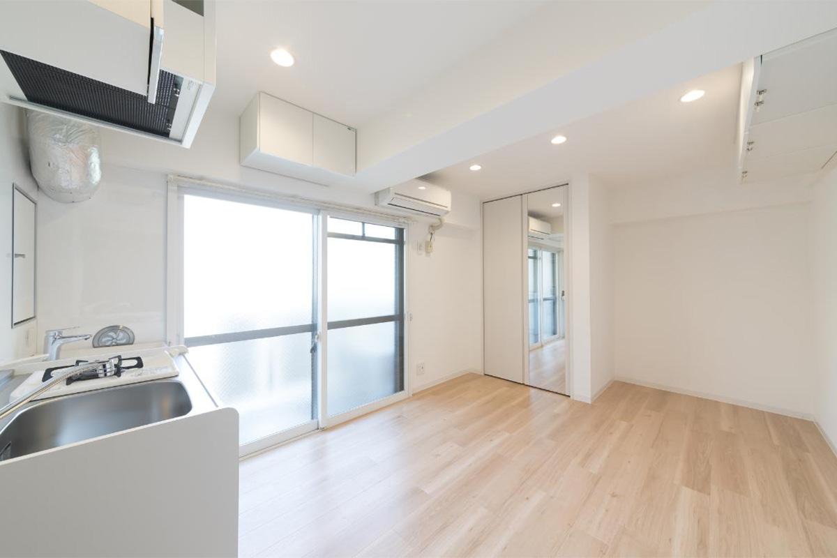 快適な暮らしのための改善から、資産価値を高めるための改修まで幅広く対応します。 現地調査を行い、ご希望や予算に合わせたプランを丁寧に作成。 不動産のプロとして、将来的な価値も踏まえた最適なリフォームをご提案します。